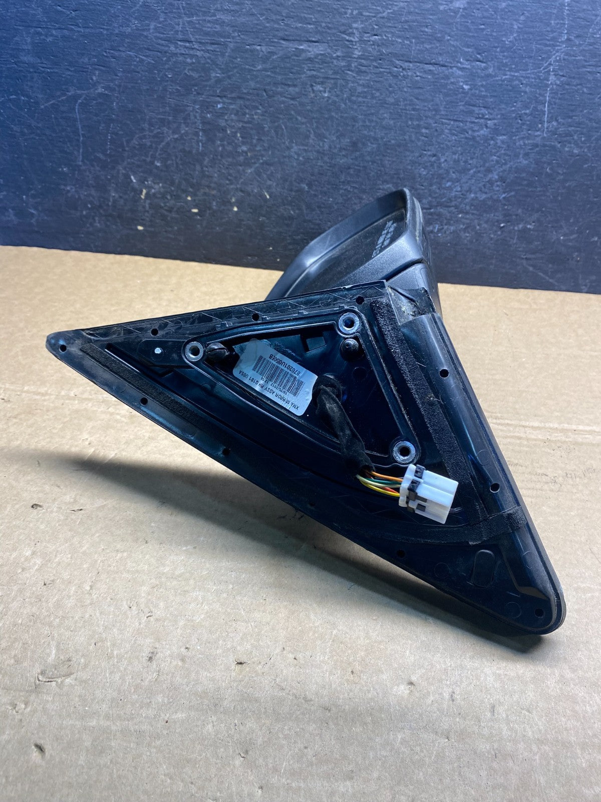 2011 to 2015 Kia Sorento Right Passenger Door Mirror Turn Signal AF8853 DG4
