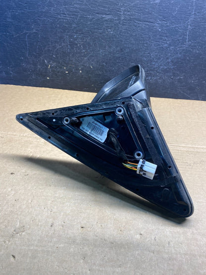 2011 to 2015 Kia Sorento Right Passenger Door Mirror Turn Signal AF8853 DG4