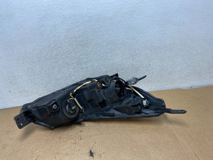 2010 2011 2012 Subaru Legacy Outback Left Driver Halogen Headlight AI8921 DW5