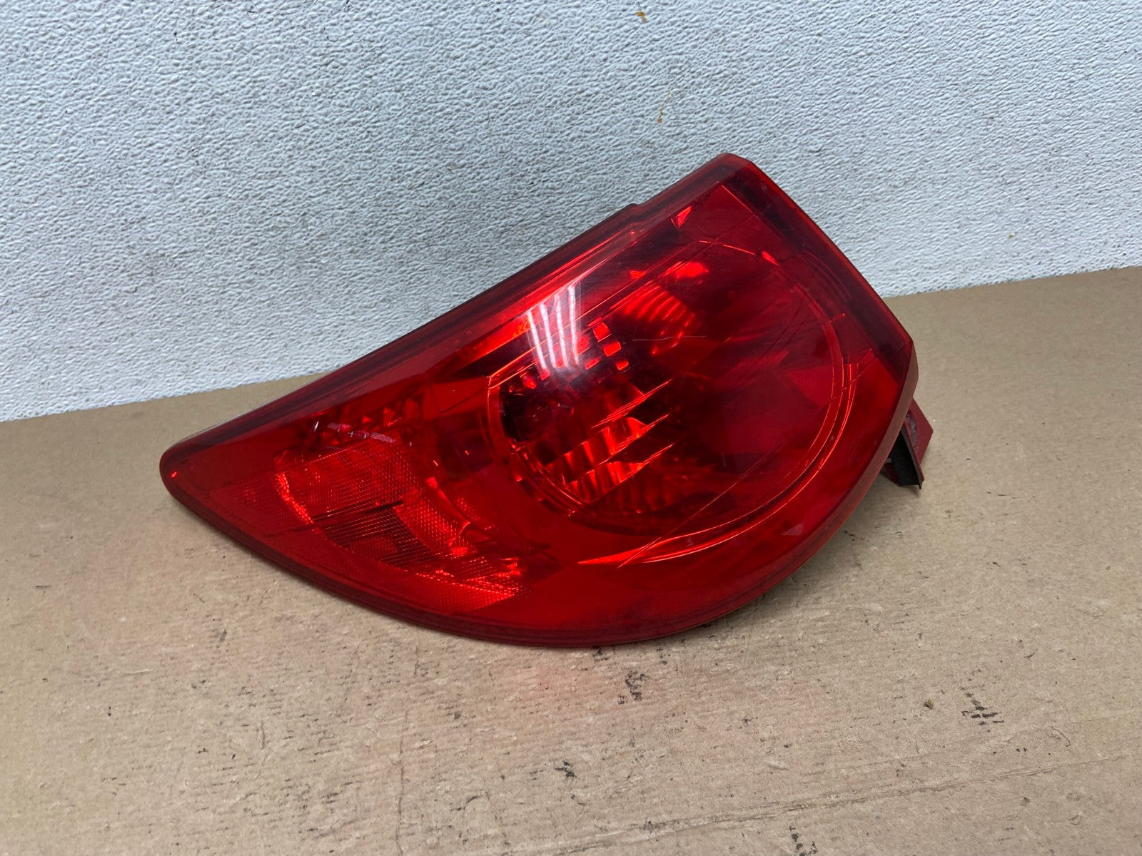 2009 2010 2011 2012 Chevrolet Traverse Left Driver LH Tail Light AF4773 LK0