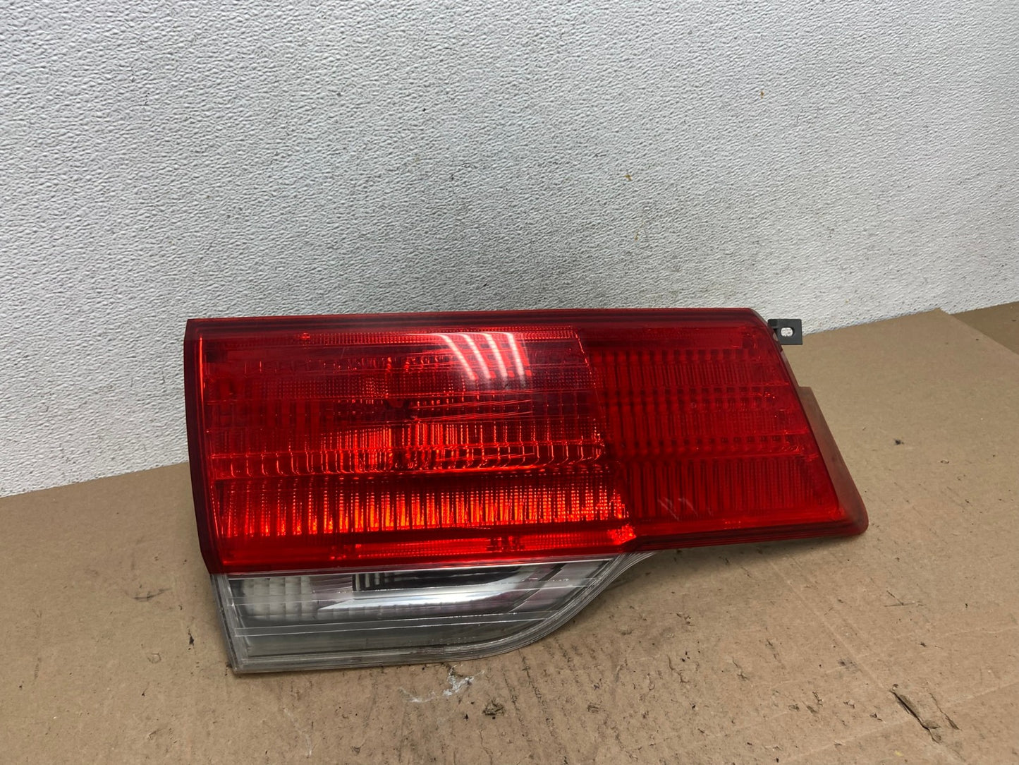 2008 to 2010 Honda Odyssey Left Driver LH Side Tail Light Inner AE6475 LK0