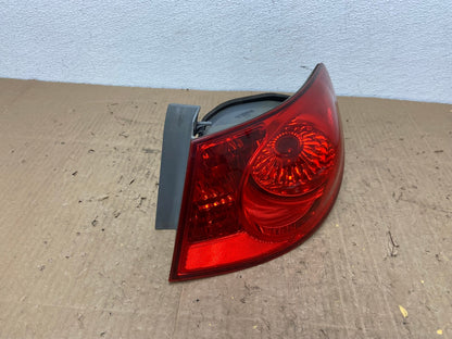 2007 to 2010 Hyundai Elantra Sedan Right Passenger Side Tail Light AC0275 LK2