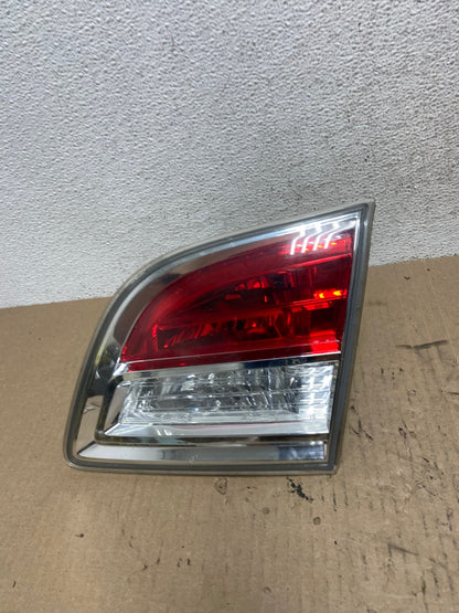 2007 2008 2009 Mazda Cx-9 Right Passenger Rh Side Inner Tail Light AF5980 LK0