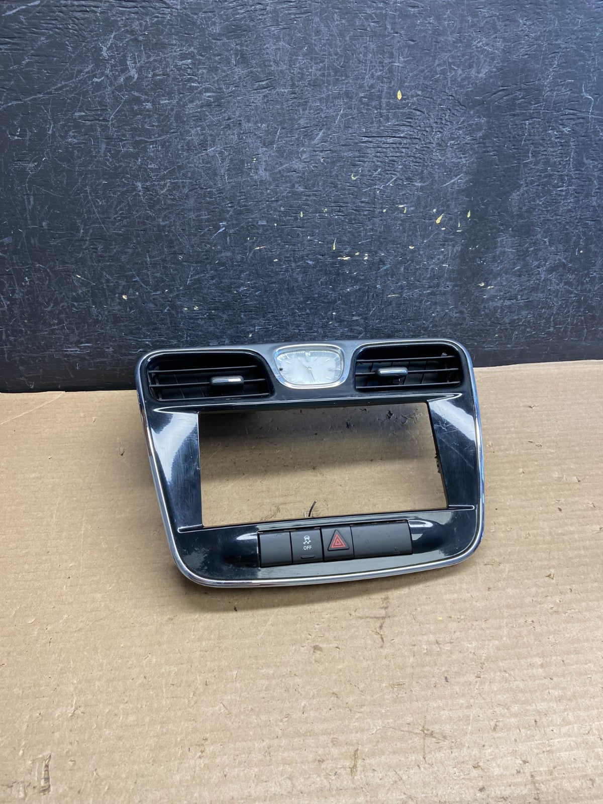 2011-2014 Chrysler 200 Dash Radio Bezel Trim Clock Hazard Bezel AH3644 DG0