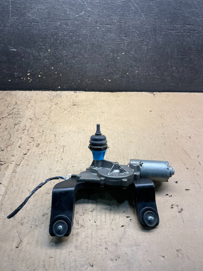 2010 - 2015 Hyundai Tucson Rear Glass Windshield Wiper Motor W6850 DG1