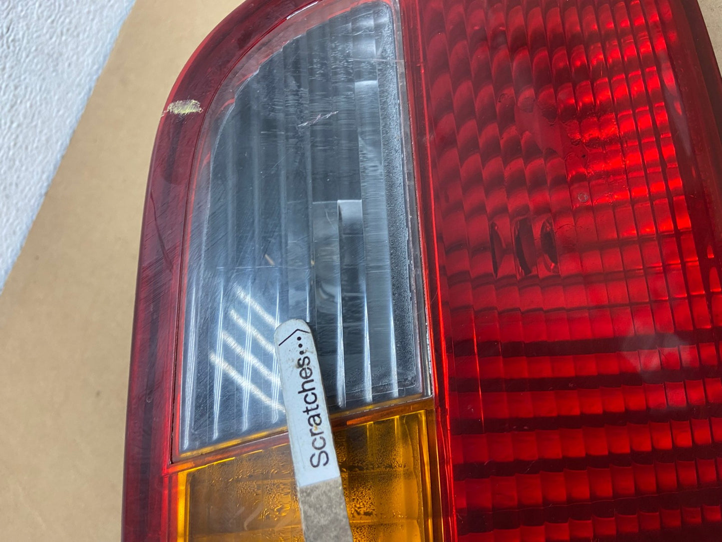 1999 2000 Honda Civic Sedan Left Driver LH Side Tail Light Inner AD2601 LK3