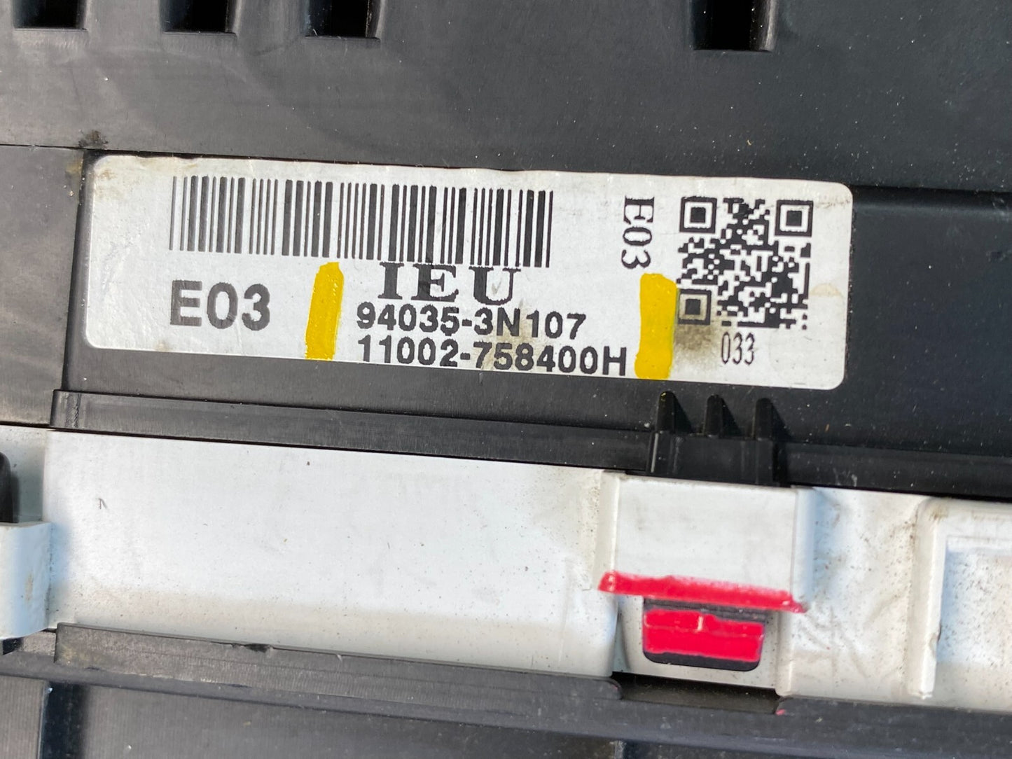 2014 2015 2016 Hyundai Equus Speedometer Cluster Gauge M1591 DG6