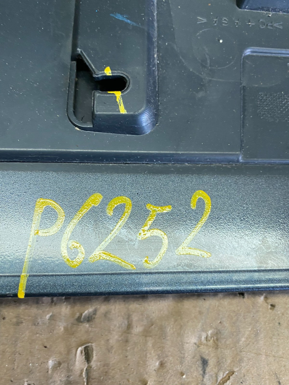 2013-2020 Nissan Pathfinder Rear Spoiler Wing Oem P6252 DG14