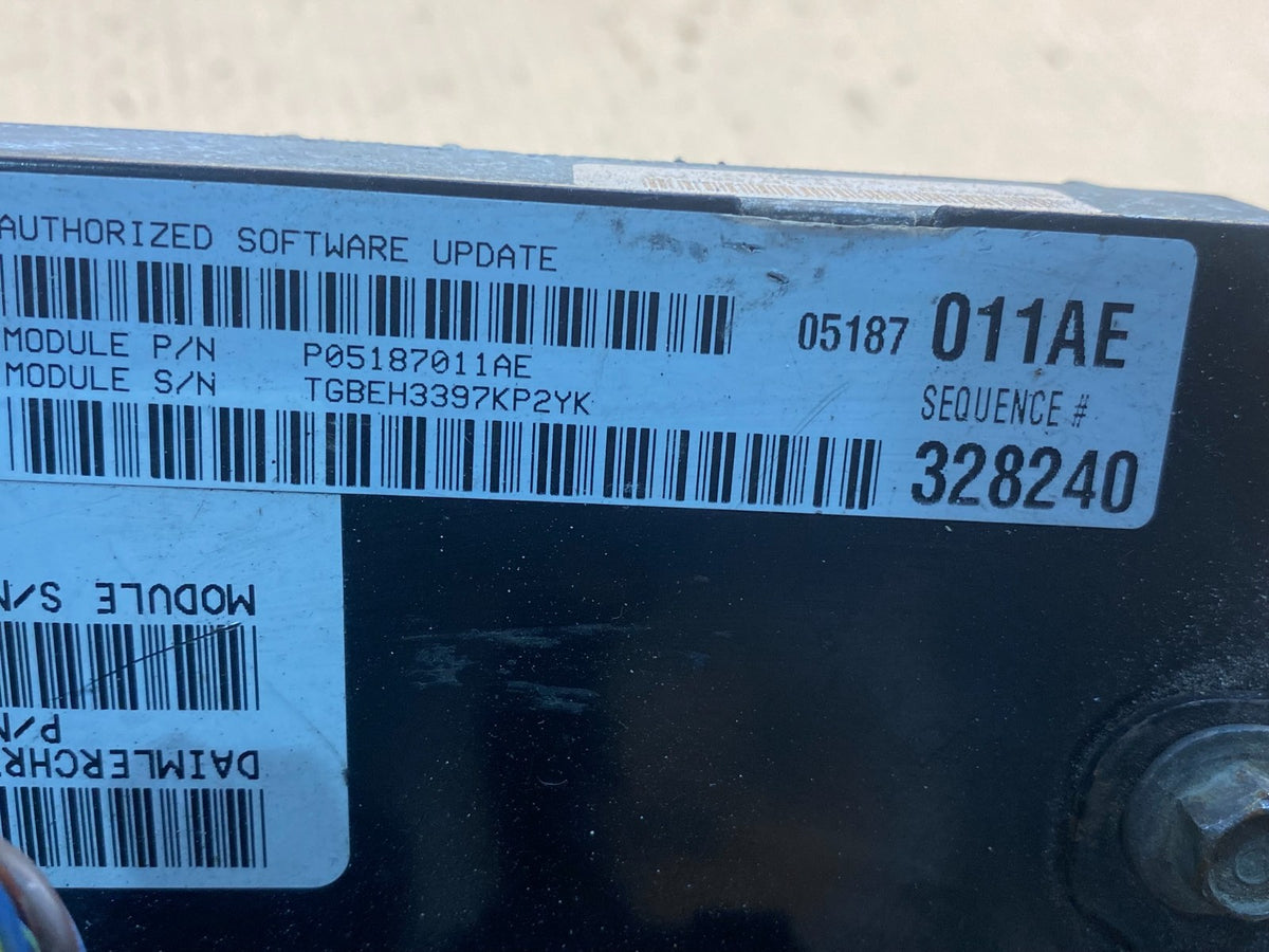 2008 2010 Dodge Magnum Charger 300 Engine Control ECU P05187011AE AH3377 DG2