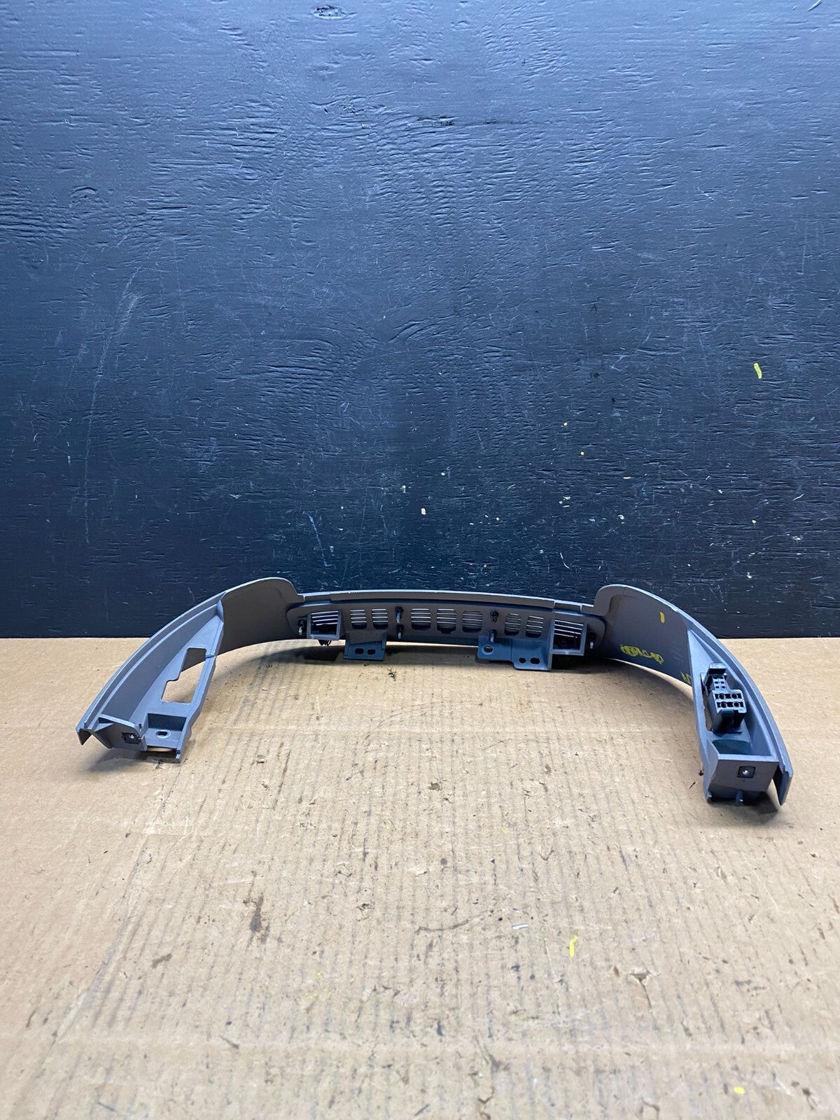 1990 to 1993 Chrysler Lebaron Dodge Daytona Instrument Cluster Trim N52793