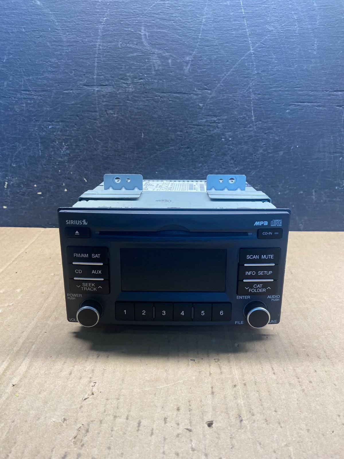2009 2010 2011 Kia Rio Am Fm Cd Player Radio Receiver AG3763 DG0