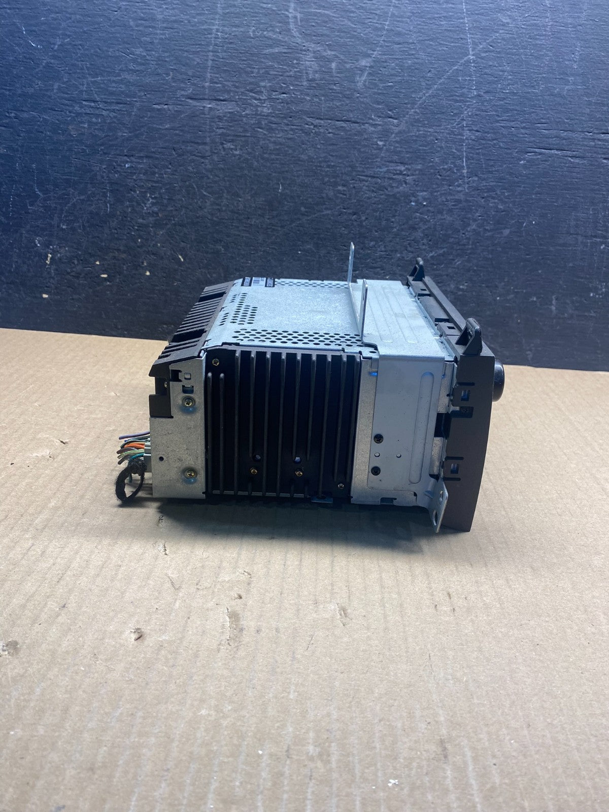 2003 - 2010 Lincoln Town Car AM/FM Radio CD Player ag3807 DG2