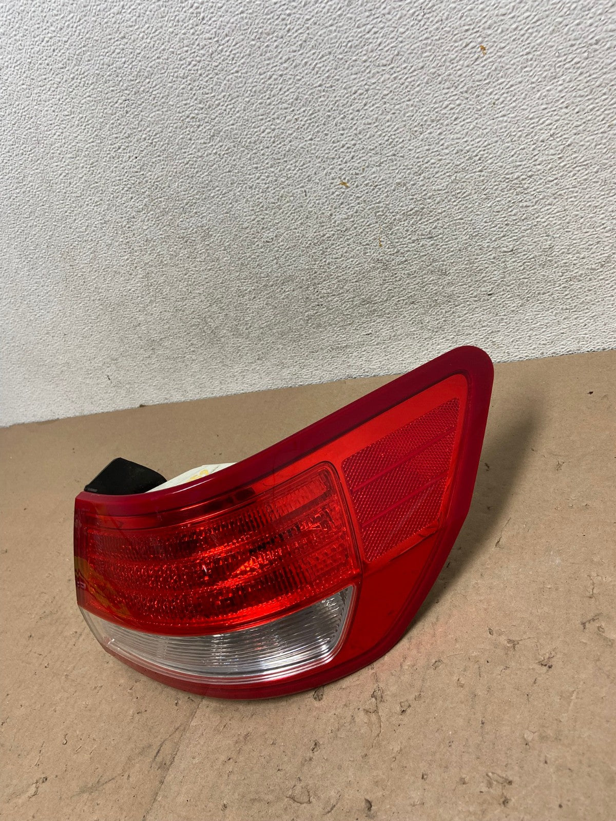 2010 2011 2012 Lincoln MKZ Right Passenger RH Side Tail Light AG4959 LK2