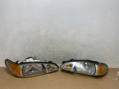 1998 to 2003 Ford Escort Left+Right Set Halogen Headlights AI1150 DW0