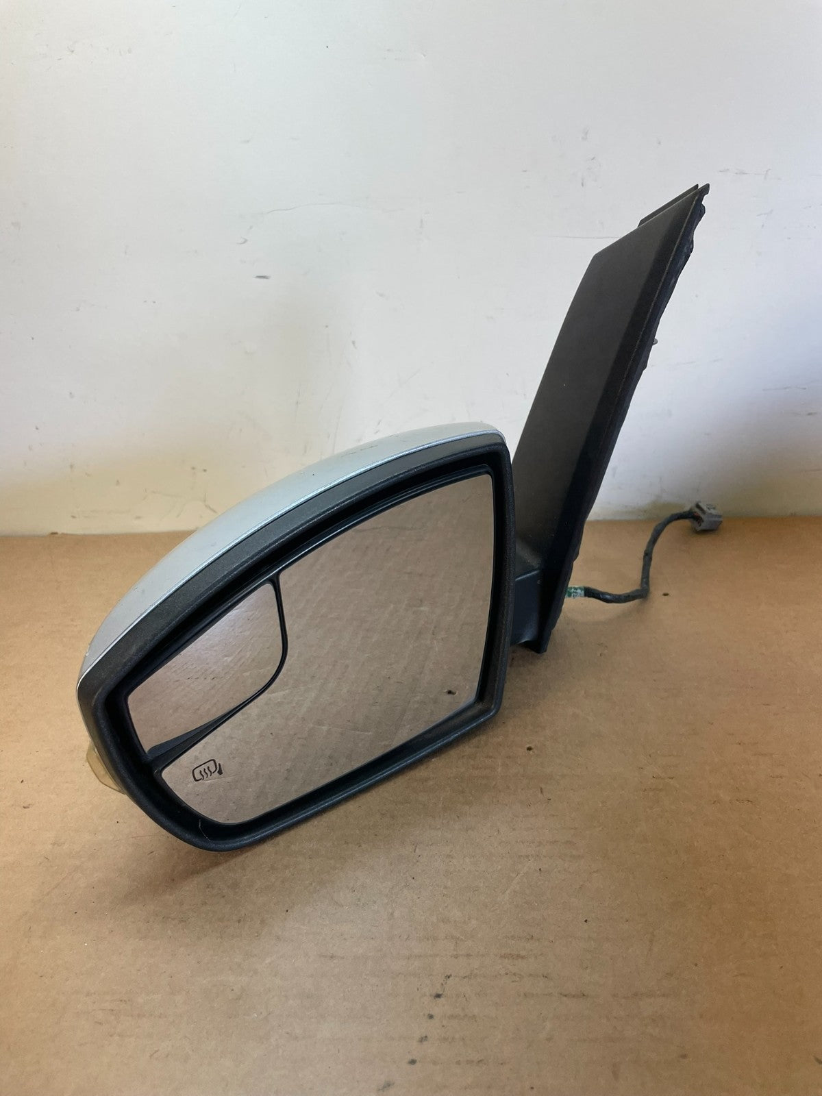 2013 to 2016 Ford C-Max Left Driver Side View Door Turn Signal Mirror AF8664 DG2