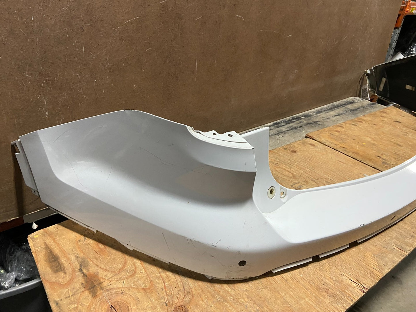 2016 to 2017 Ford Explorer Rear Upper Bumper Cover Z3450 PS1