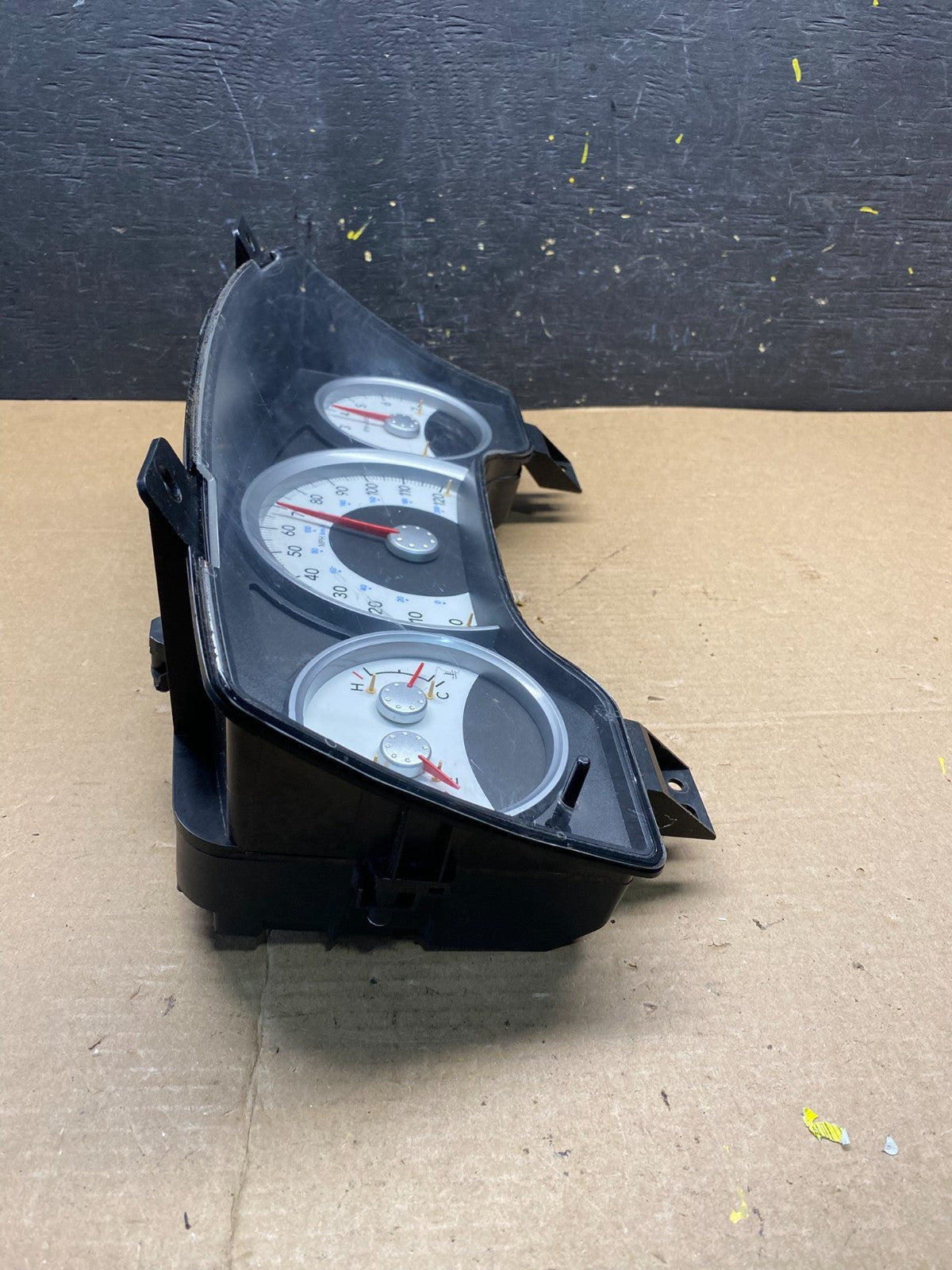 2008 Dodge Durango Speedometer Instrument Cluster Gauge OEM Q9520 DG2