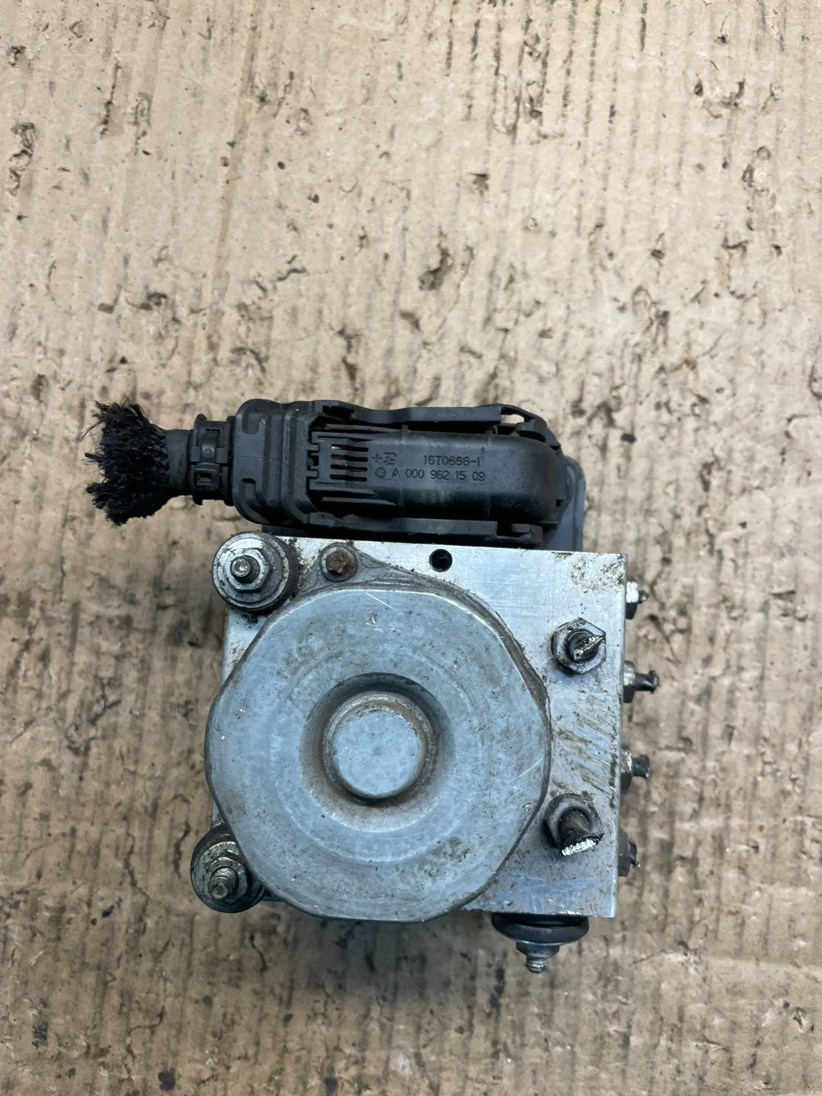 2014-2019 Mercedes B-Class W242 W246 ABS Brake Pump Control Module S4458 DG5