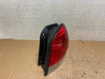 2005 to 2006 Hyundai Santa Fe Right Passenger Rh Side Tail Light Oem AA3953 DW2