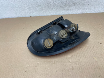1998 to 2003 Dodge Durango Tail Light Right Passenger RH Side AG5883 DW5