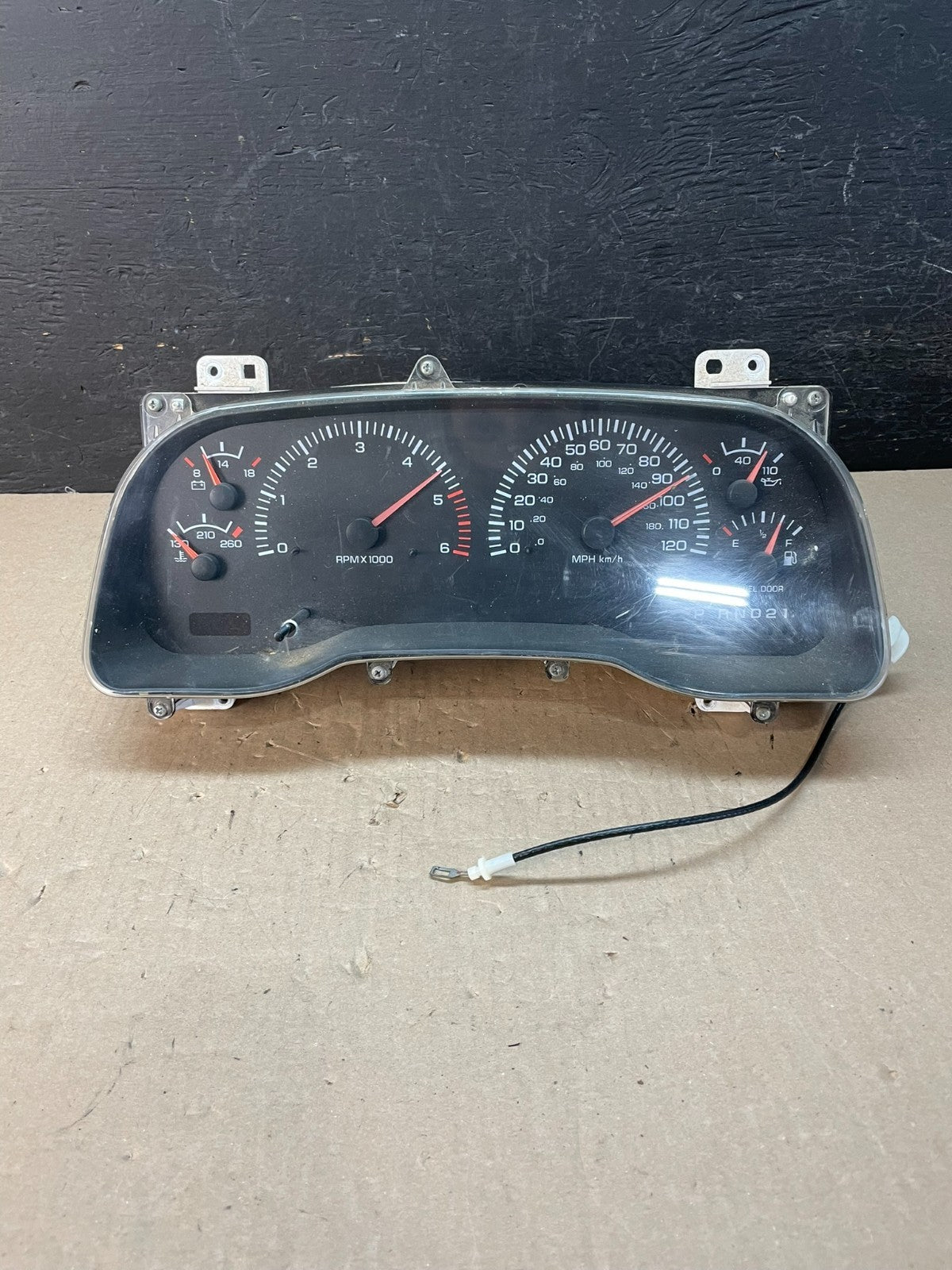 1998 - 2001 Dodge Ram 1500 Instrument Speedometer Gauge Cluster AE3320 DG0