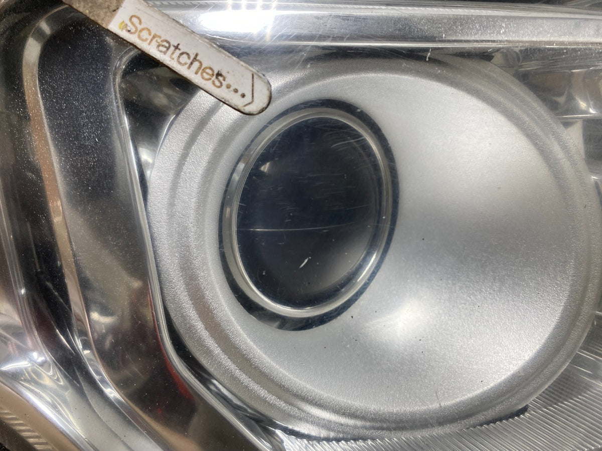 2009 2010 2011 2012 Ford Flex Right Passenger Headlight XENON AH4353 DW3