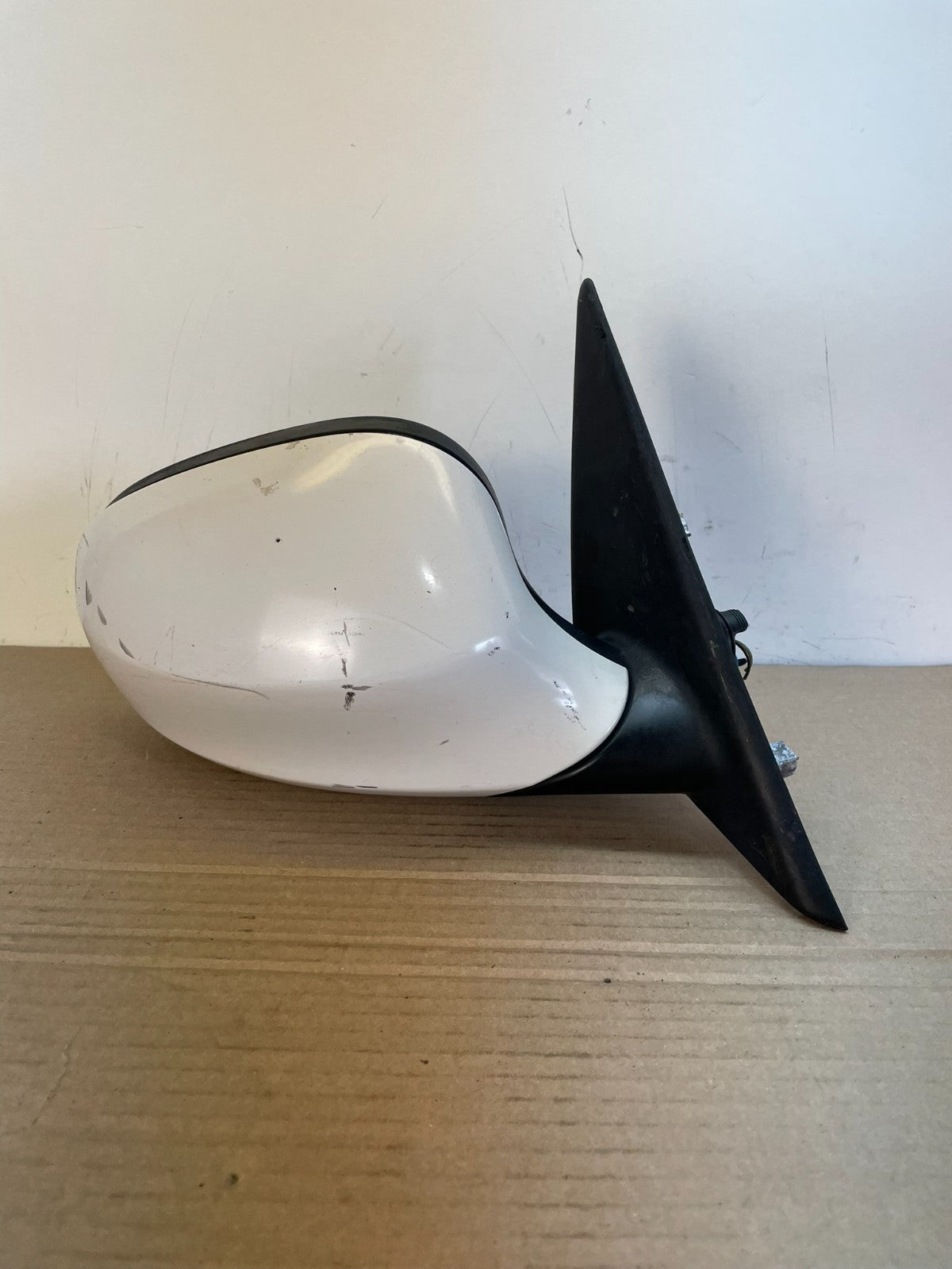 2009 to 2011 BMW 328i 335i Right Passenger Side View Door Mirror AG9919 DW0