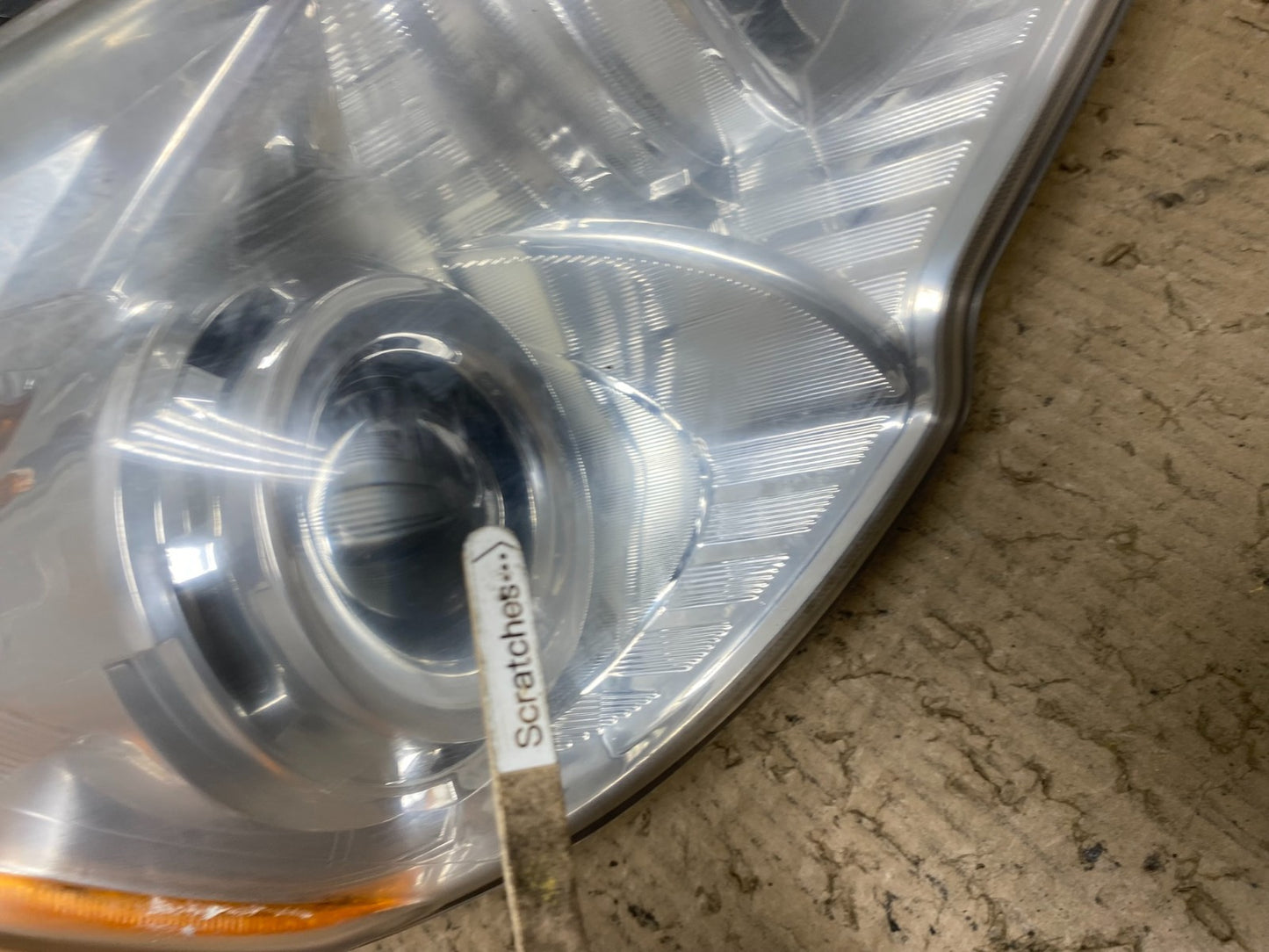 2010-2012 Subaru Legacy Outback Right Passenger Headlight AF7192 DW3