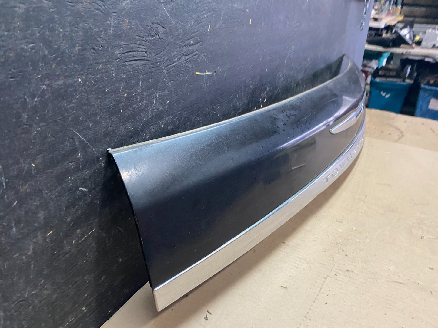 2011 to 2016 Chrysler Town & Country Tailgate Trim w/ Camera Panel OEM U7469 DG2