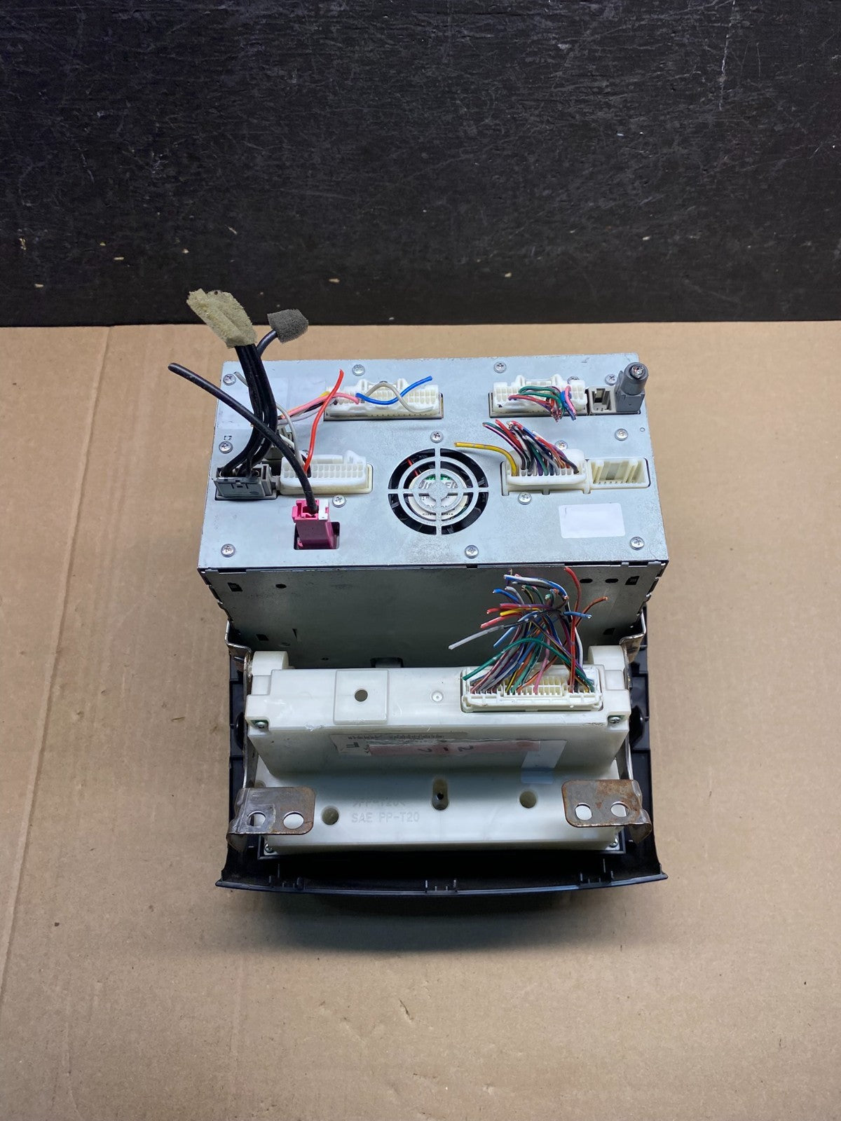 2010 to 2012 Nissan Altima Radio Cd Mp3 Player AUX Climate Control AG3607 DG5