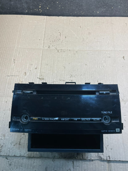 2006 to 2009 Toyota Prius OEM Radio AM/FM CD Player Oem X8477DG0