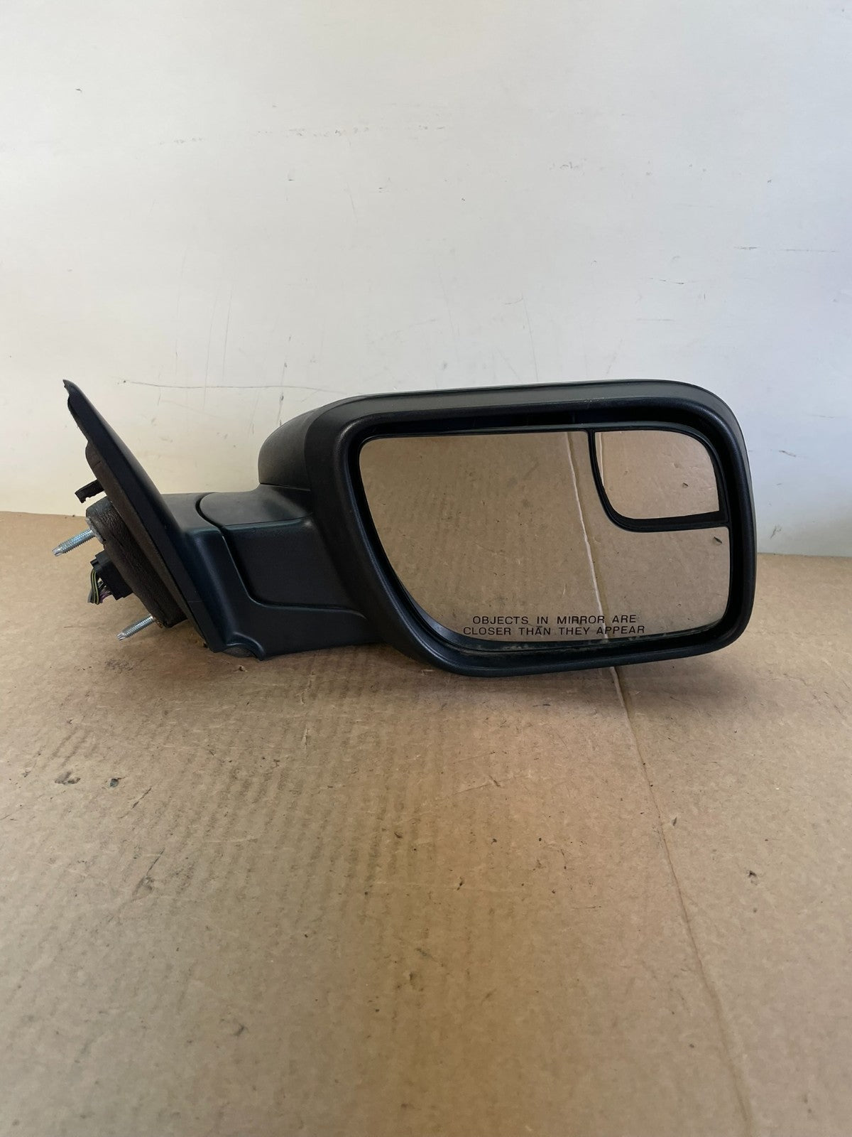 2011 to 2015 Ford Explorer Right Passenger View Door Mirror AH6240 DW6