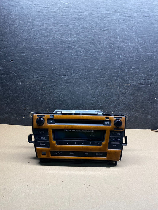 2010 to 2011 Toyota Prius Radio Stereo Receiver Aux Disc CD Player AI7370 DG0