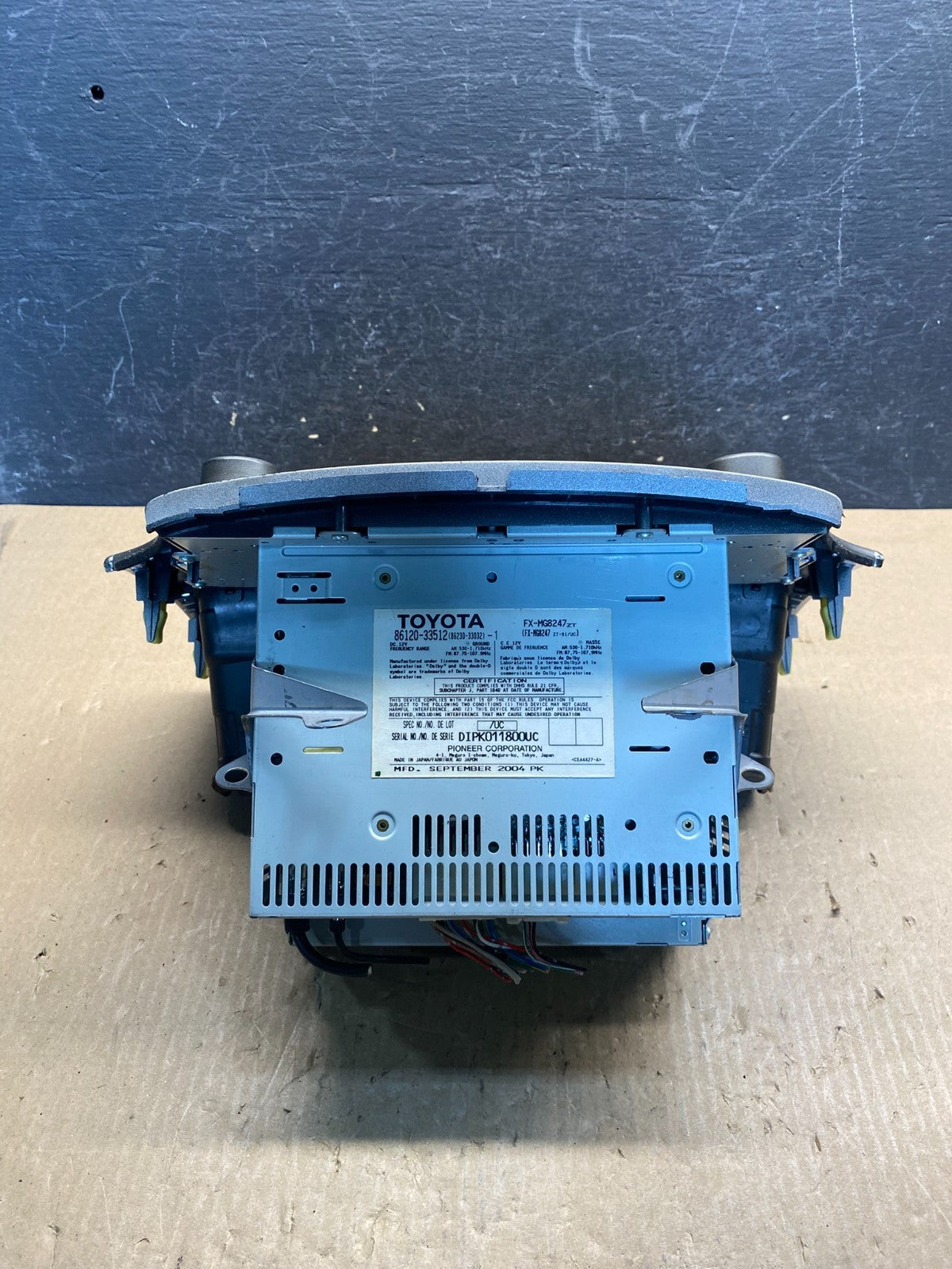 2002-2006 Lexus ES330 Es300 Radio Receiver Tape CD Air Vent Bezel AG1900 DG4