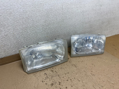 1999-2004 Ford F-250 F250 Super Duty Left+Right Side Headlights U2338 DG2
