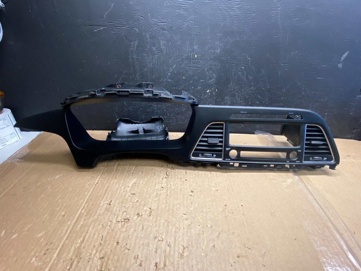 2015 to 2017 Hyundai Sonata Speedometer Cluster Bezel Trim W/ Air Vent AD6869 DG0