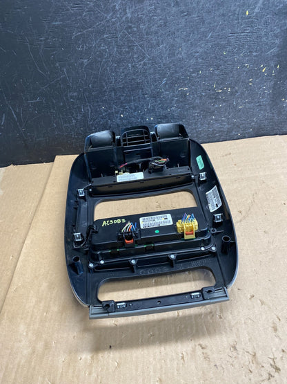 2004-2007 Chrysler Town Country Climate Control Panel Center Dash Trim ai3083 DG3