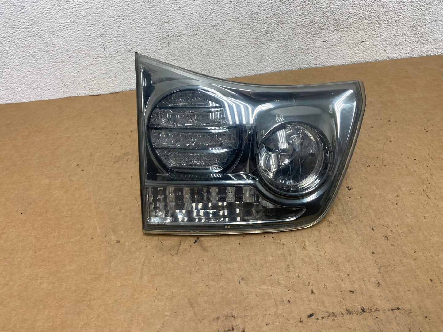 2006 to 2007 Lexus RX400H Left Driver LH Side Inner Tail Light AD4786 LK0
