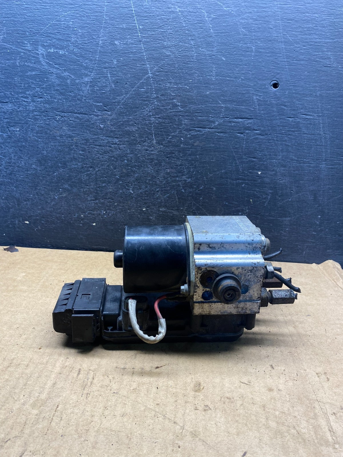 2006 2007 Ford E250 E350 ABS Pump Anti Lock Brake Module 7c24-2c346-ca ah7220 DG5