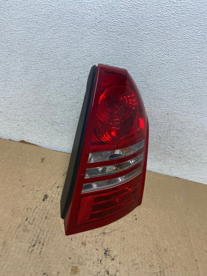 2005 2006 2007 Chrysler 300 Right Passenger Rh Side Tail Light AG2391 LK2