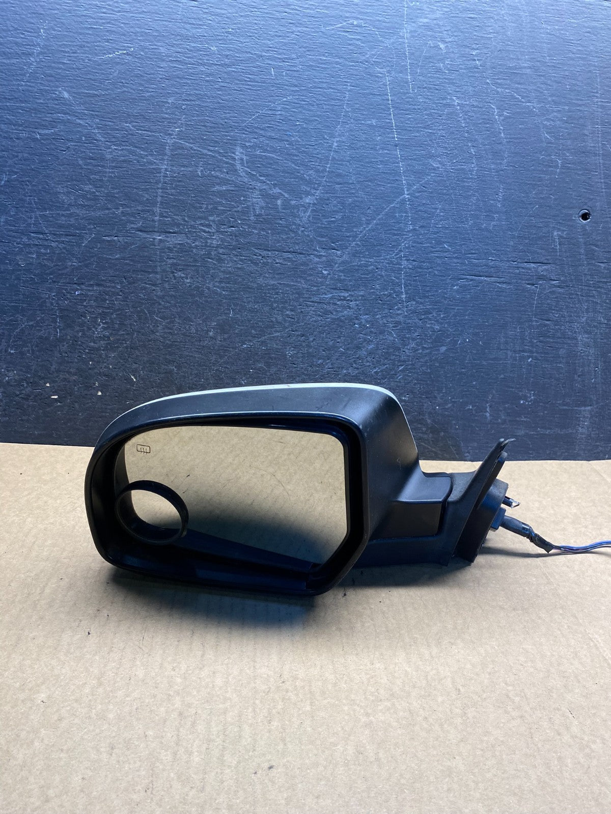 2010-2014 Subaru Legacy Outback Left Driver Side Door Heated Mirror AG7184 DW8