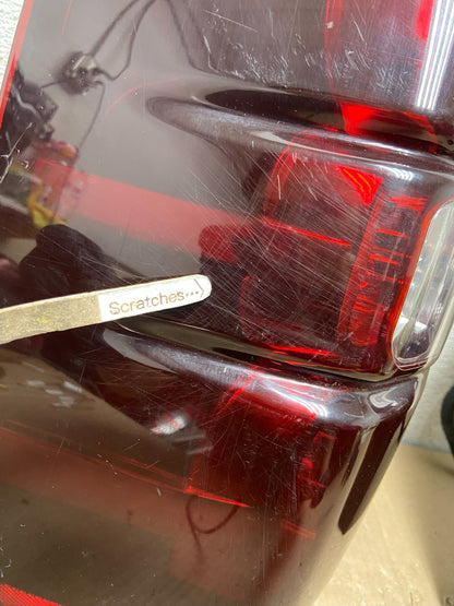 2007-2013 Chevrolet Avalanche Left +Right Side Tail Lights AG8043 DW3