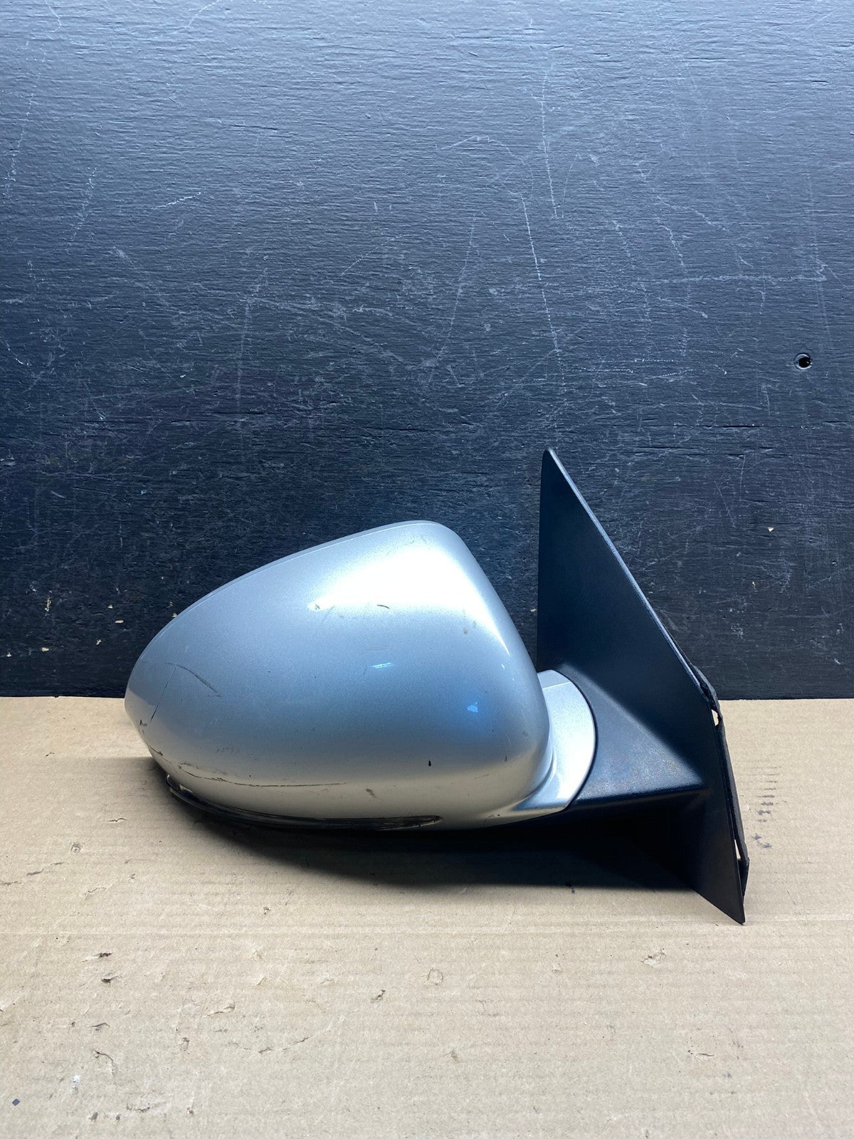 2008-2012 Buick Enclave Right Passenger Side View Door Heated Mirror AH9807 LK0