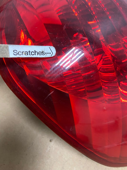 2005 to 2006 Hyundai Santa Fe Left Driver Side Tail Light AD2586 LK3