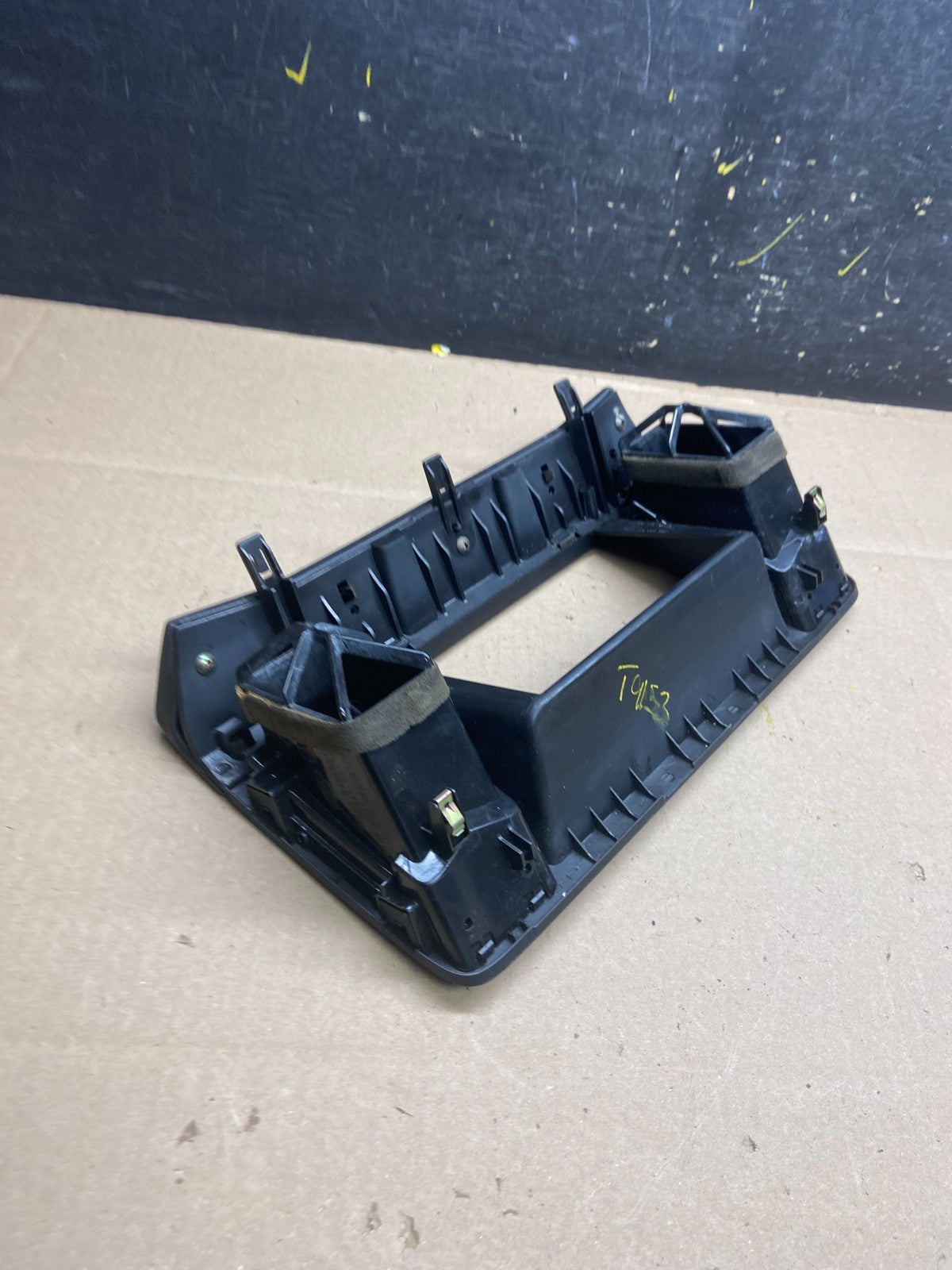 2003-2007 Nissan Murano Radio Center Console Display Bezel Air Vent t9153 DG4