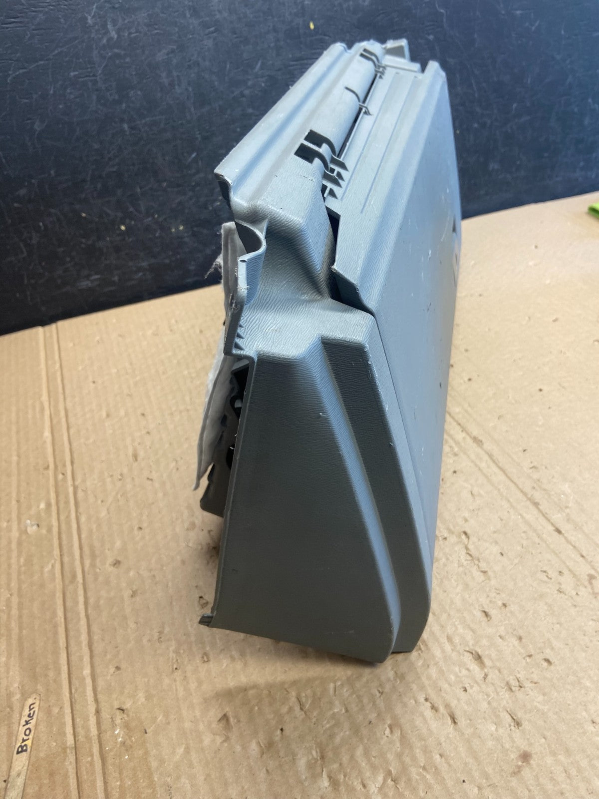 2011-2014 Toyota Sienna Front Right Passenger Storage Glove Box AF6333 DG5