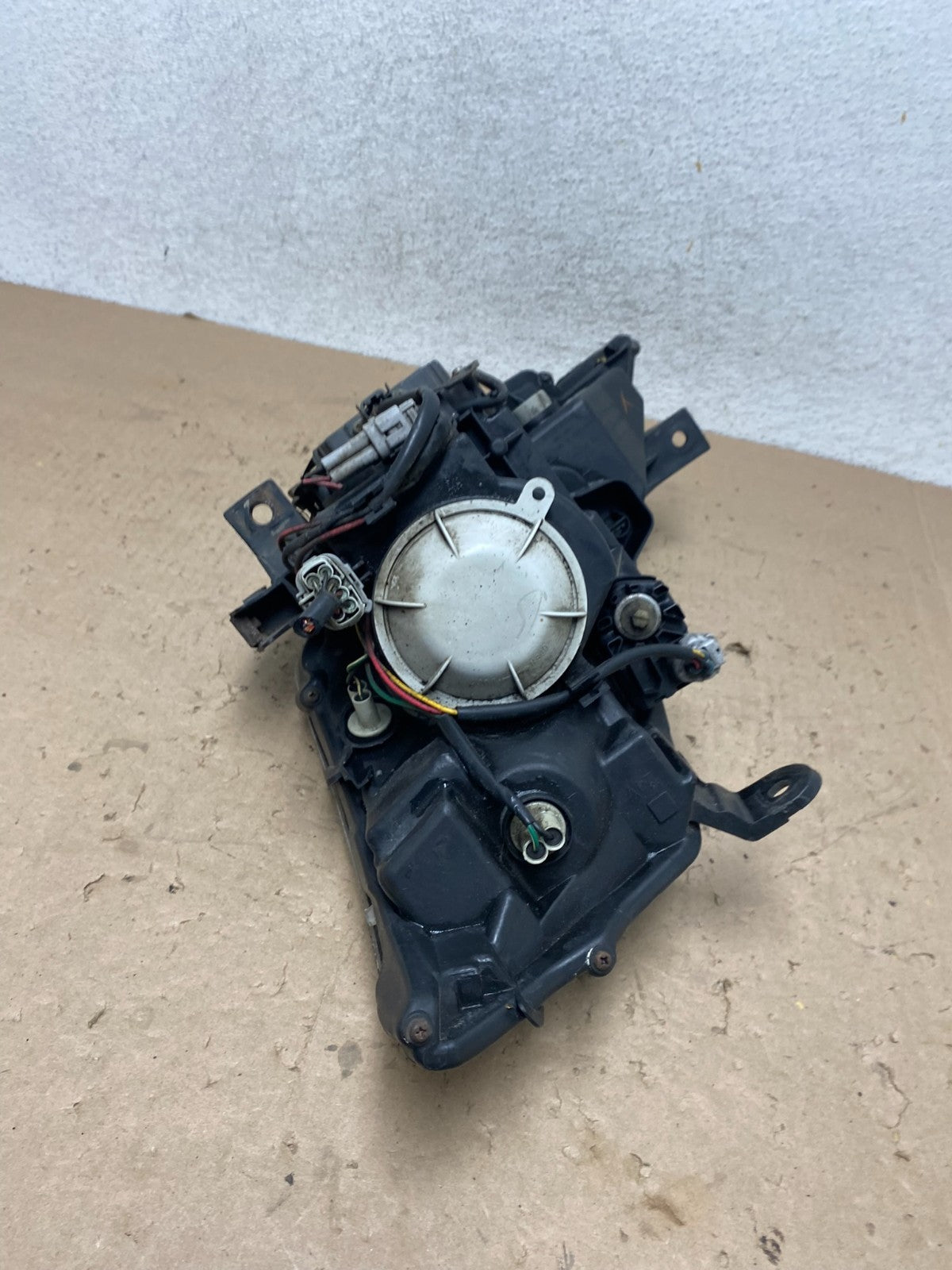 2003 to 2007 Nissan Murano Headlight Xenon HID Right Passenger AG5647 DW7