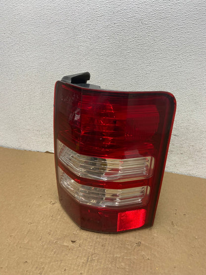 2008 to 2012 Jeep Liberty Right Passenger RH Side Tail Light AF7411 LK0