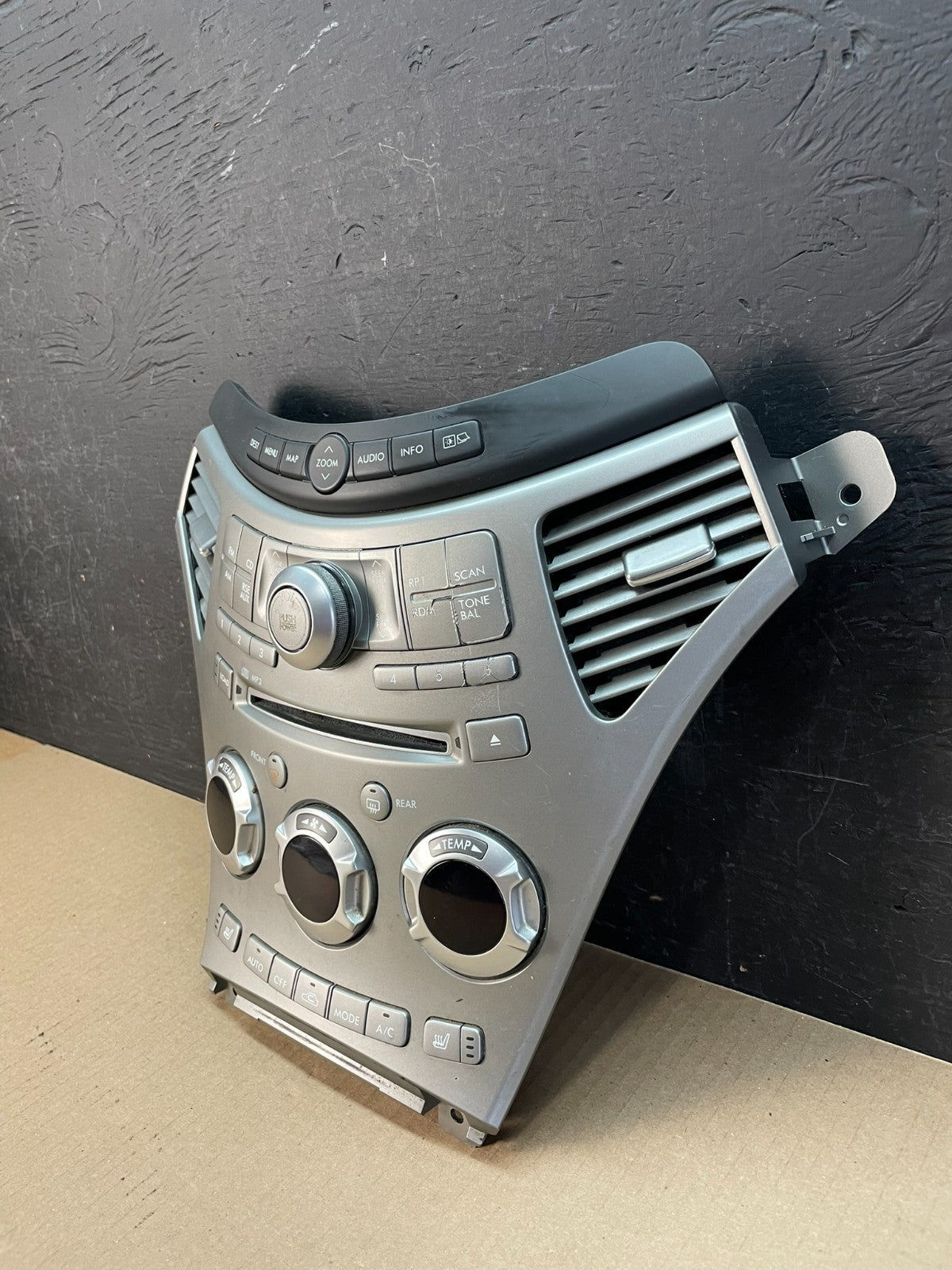 2006-2009 Subaru Tribeca Radio CD Player Climate Control Bezel Panel ae3408 DG2