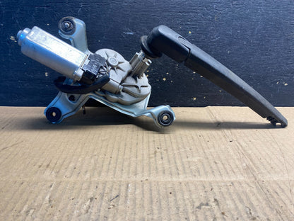 2014-2015 Kia Sorento Rear Glass Windshield Wiper Motor AA7466 DG0